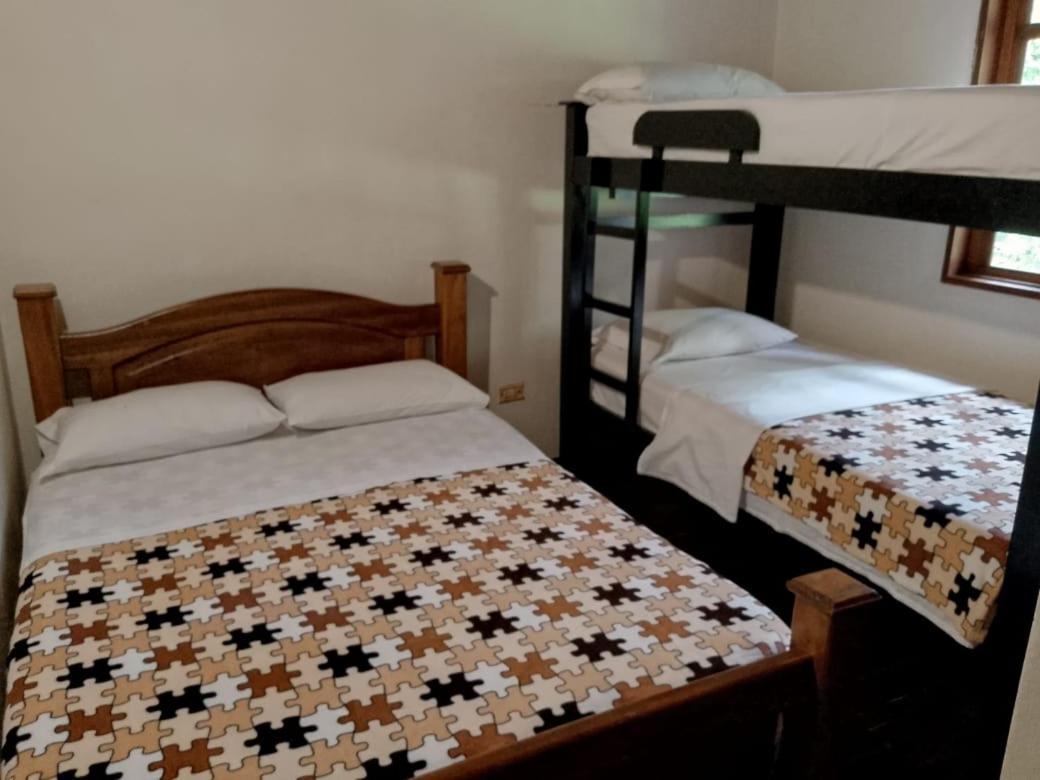 Ecohotel Otrolado Lodge Los Andes  ภายนอก รูปภาพ